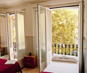 Babel Guesthouse Madrid Spain