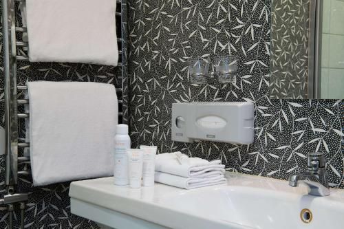 Hotel Photo 9