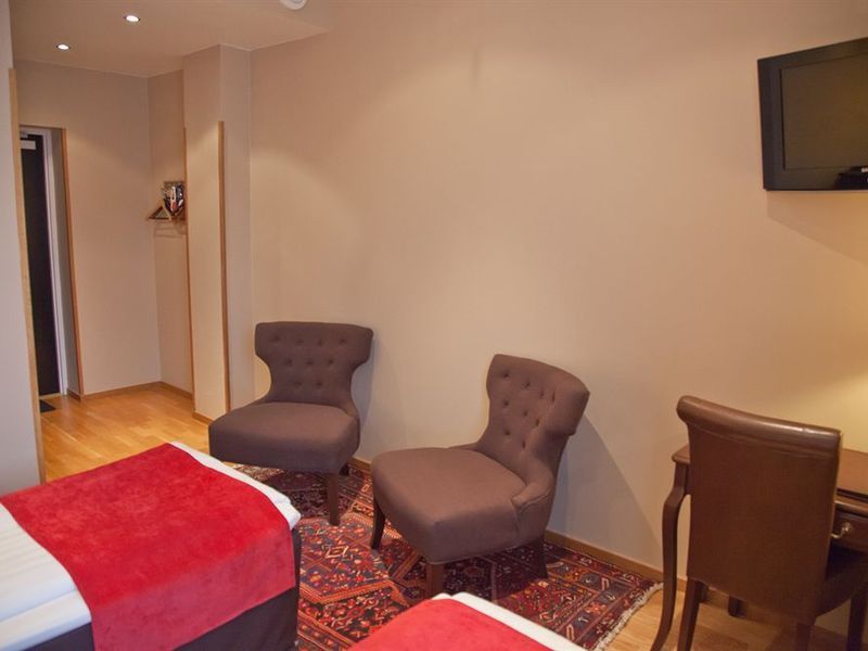 Hotel Photo 12