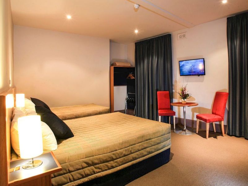 Hotel Photo 3