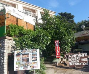 Apartments Buffet 2B Senj Croatia
