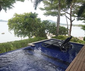 Replay Pool Villa Beachfront Samui Bang Rak Beach Thailand
