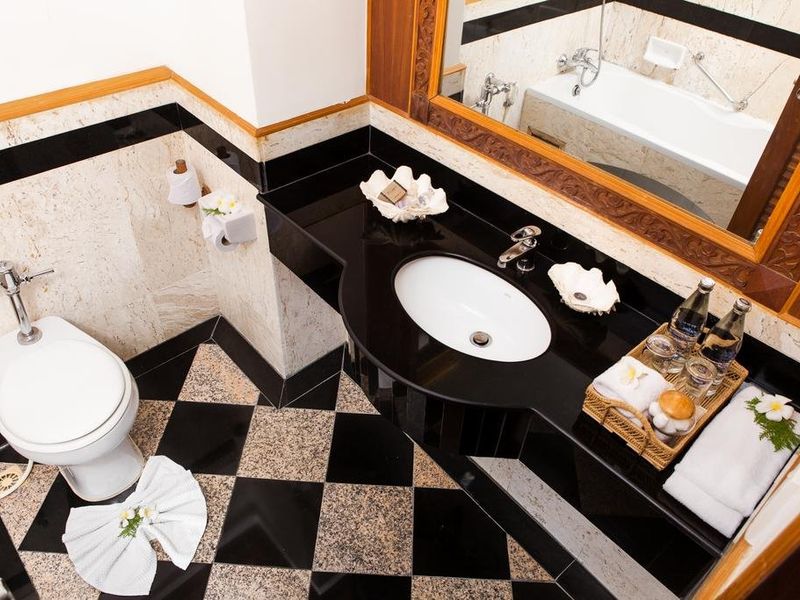 Hotel Photo 9