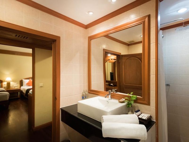 Hotel Photo 9