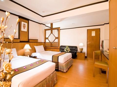Hotel Photo 1