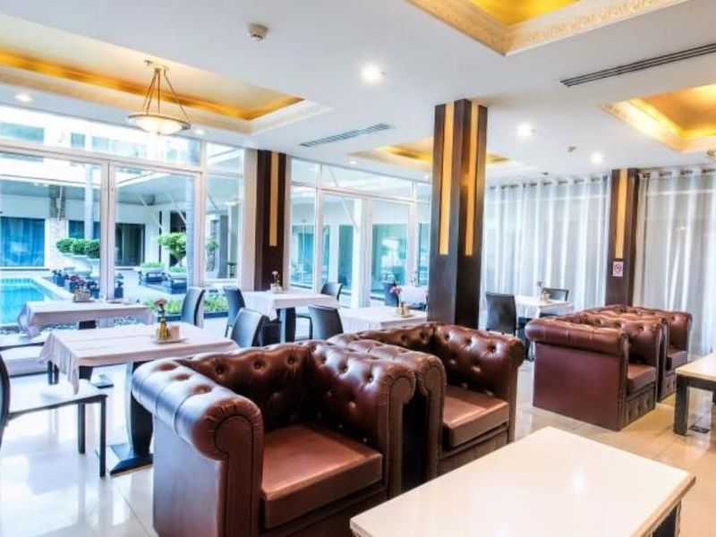 Hotel Photo 7
