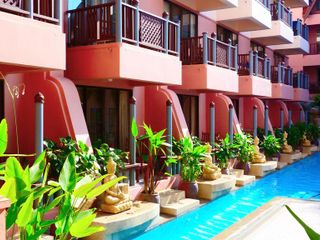 Фото отеля Seaview Patong Hotel - SHA Plus