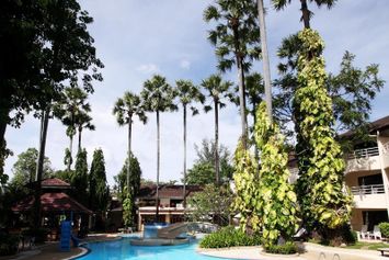 Thara Patong Beach Resort & Spa 