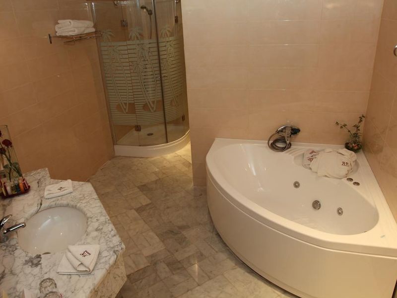 صورة الفندق 8