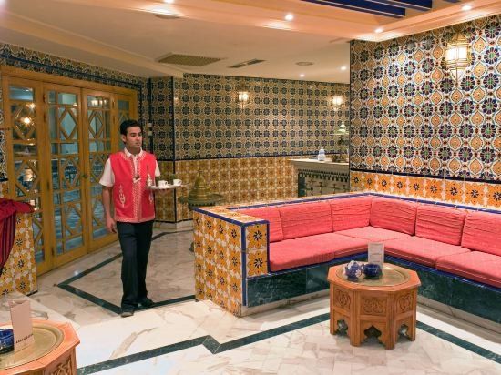 Hotel Photo 12