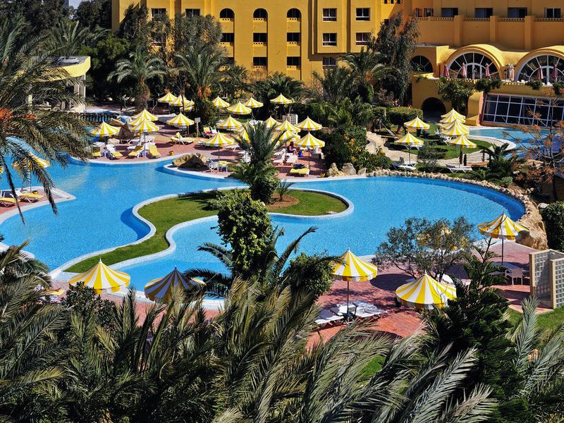 Hotel Photo 1