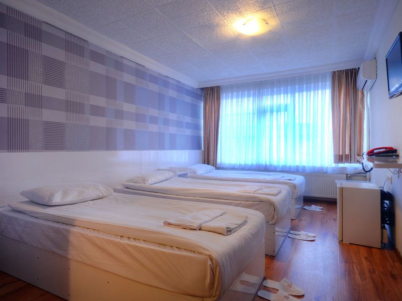 Hotel Photo 3