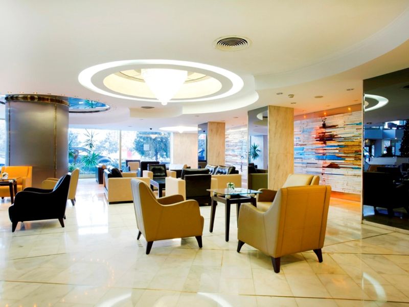 Hotel Photo 6