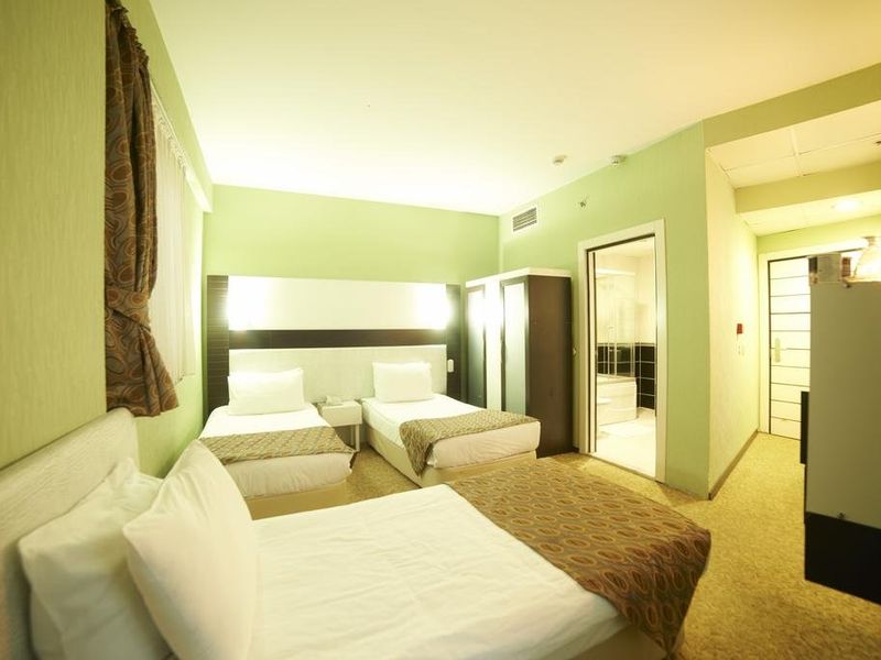 Hotel Photo 1