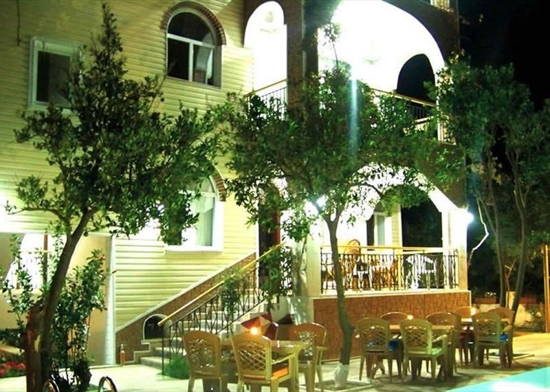 Hotel Photo 1