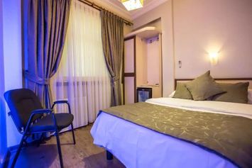 Hotel Pera Capitol