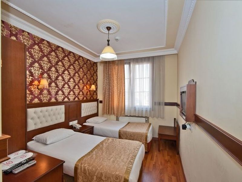 Hotel Photo 5