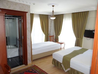 Basileus Hotel