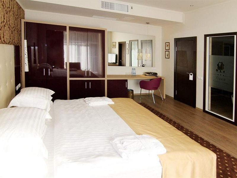 Hotel Photo 3