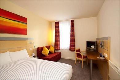 Holiday Inn Express LIVERPOOL JOHN LENNON AIRPORT