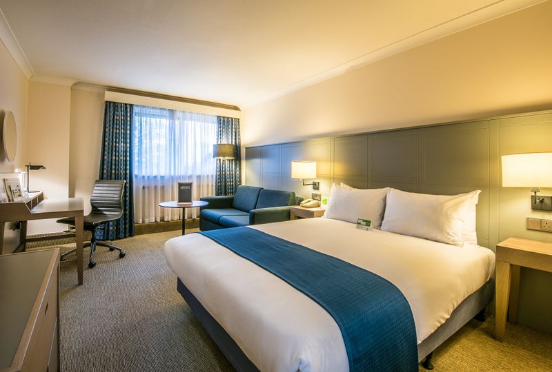 image of hotel Holiday Inn Cambridge, an IHG Hotel