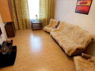 На Типанова 7