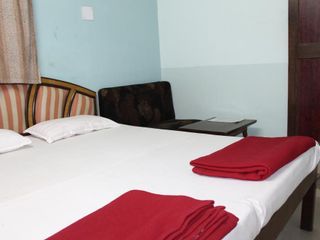 Фото отеля Hotel Dharamlok