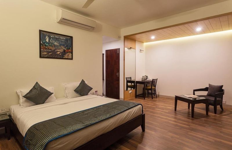 Hotel Chaitali – Pure Veg