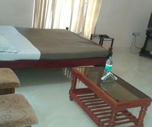 Dormitory stay - Coorg Guest House Srimangala India