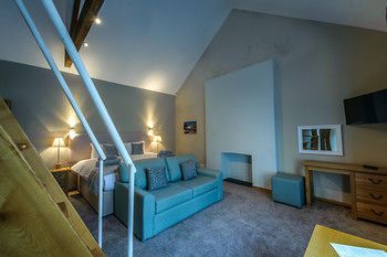 Hotel Photo 12