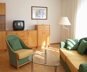 Die Residenz Bad Vöslau - Das Hotel für junggebliebene Senioren Voslau Austria