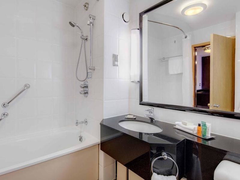 Hotel Photo 9