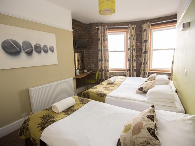 Hotel Photo 1