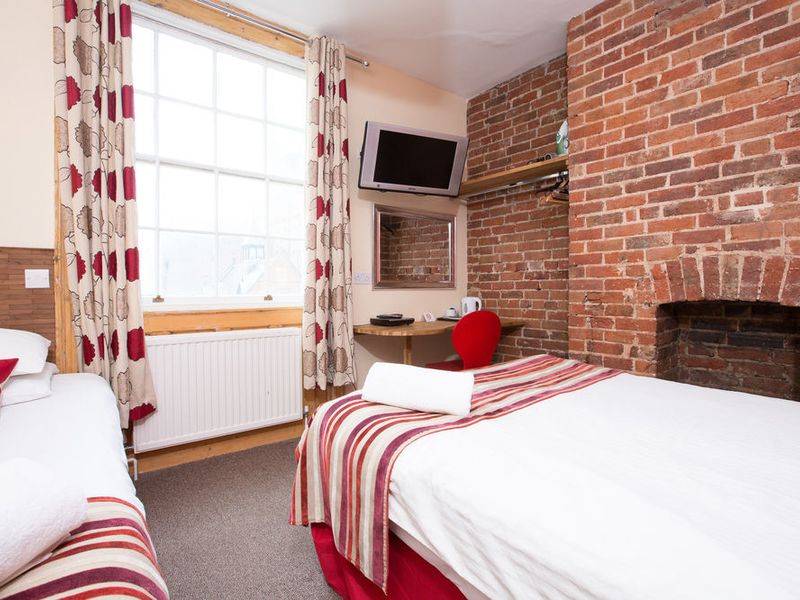 Hotel Photo 6
