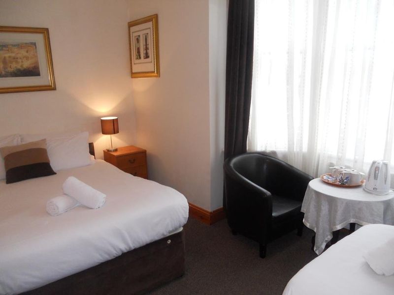 Hotel Photo 7