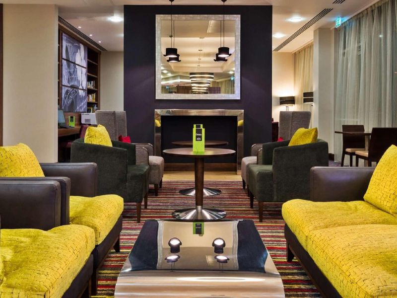 Hotel Photo 6