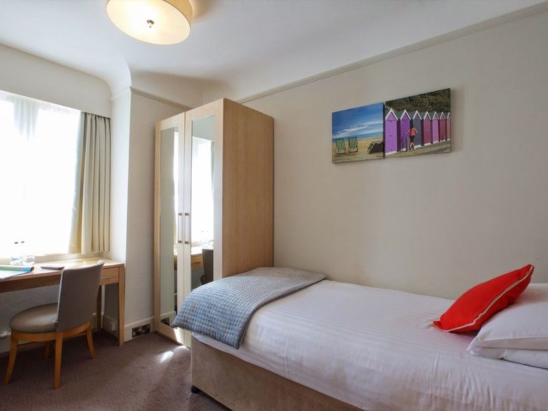 Hotel Photo 3