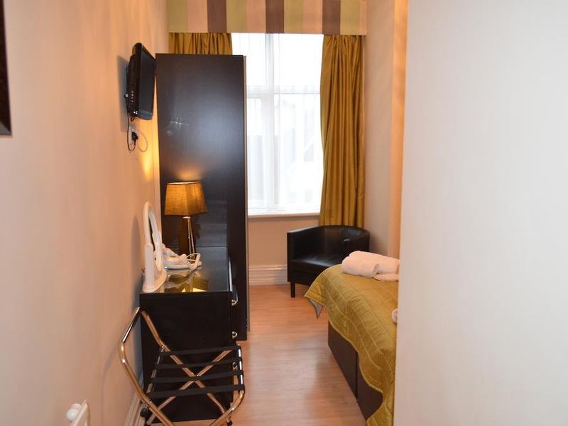 Hotel Photo 5