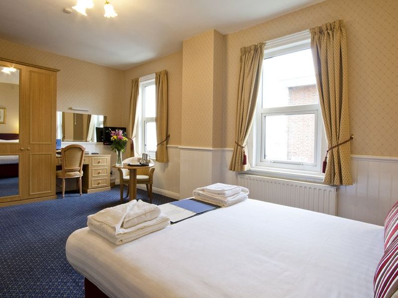 Hotel Photo 6