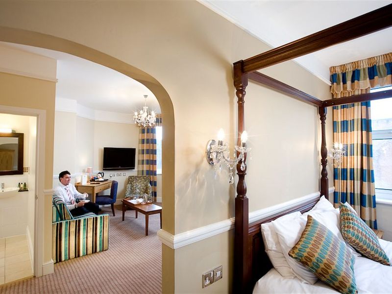 Hotel Photo 1