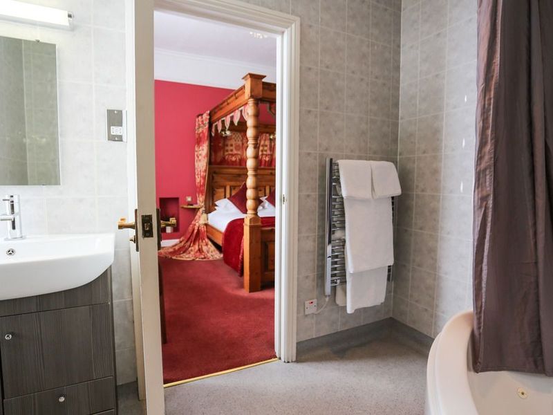 Hotel Photo 5