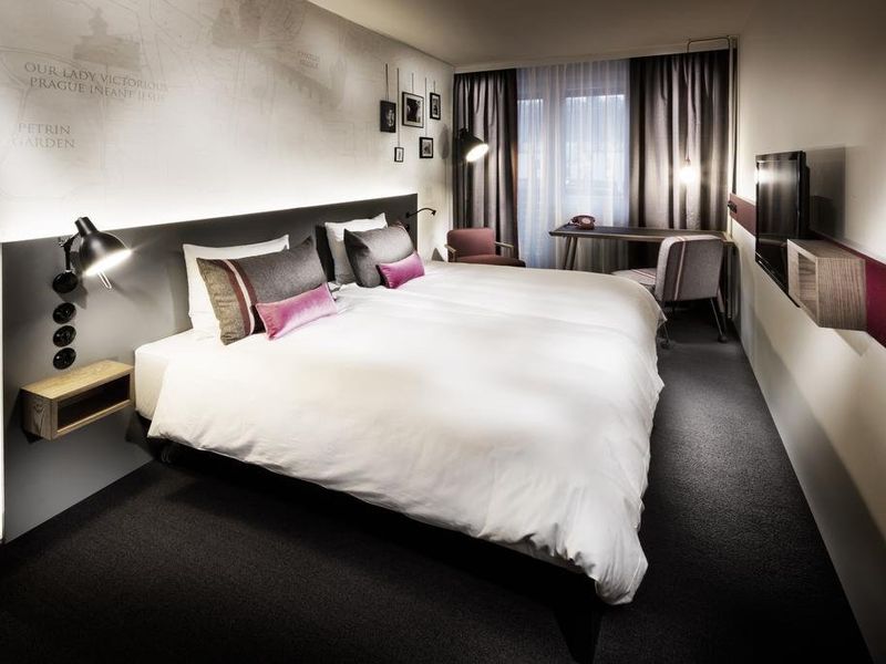 Hotel Photo 1