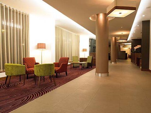 Hotel Photo 8