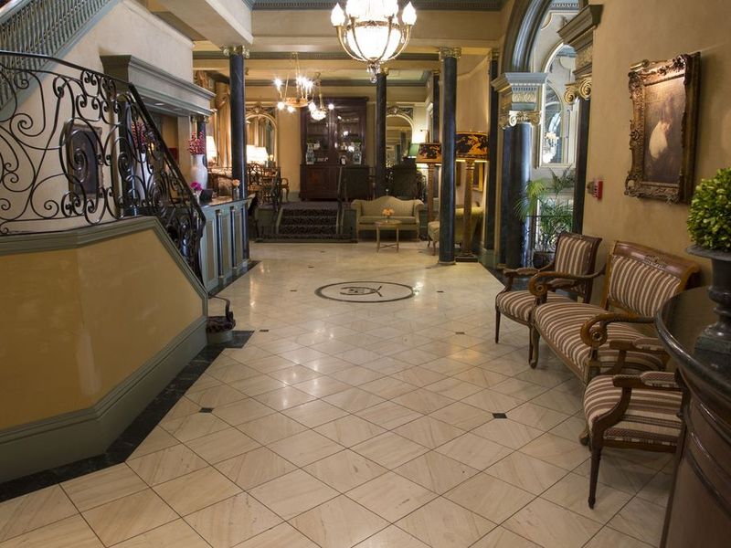 Hotel Photo 8