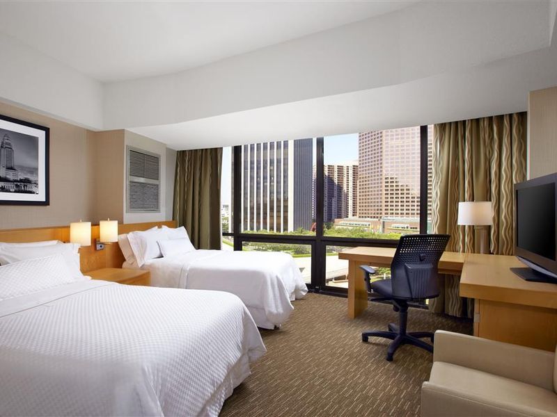 The Westin Bonaventure Hotel & Suites