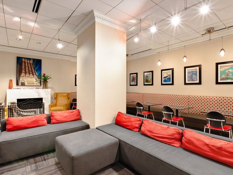 Hotel Photo 5