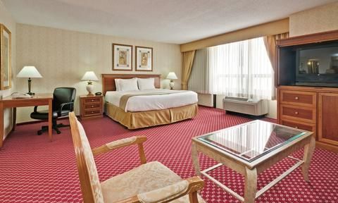 Photo of Staybridge Suites Chicago O'Hare - Rosemont, an IHG Hotel