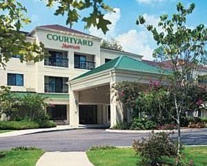 Hotel pic Courtyard Chicago Midway Airport