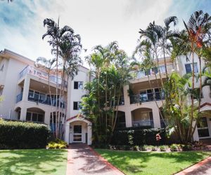 Sanctuary Lake Apartments Currumbin Australia