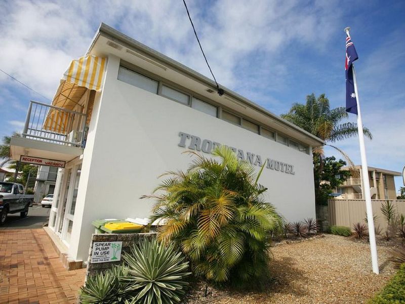 Tropicana Motel